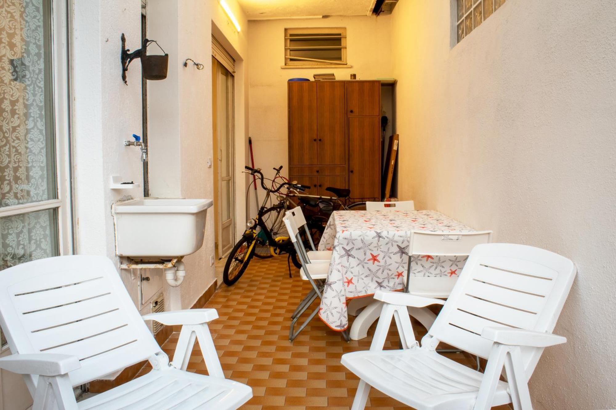 100 Metri Dal Mare Relax A Due Passi Dal Centro Lejlighed Finale Ligure Eksteriør billede